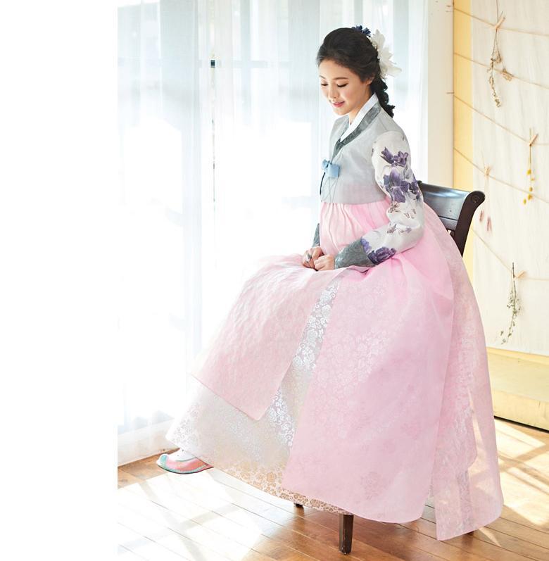 pink hanbok